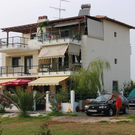 Ferienwohnung Oxana House Nea Moudania Exterior foto