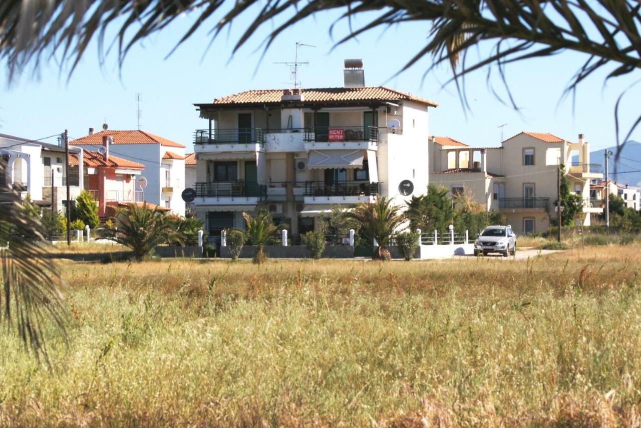 Ferienwohnung Oxana House Nea Moudania Exterior foto