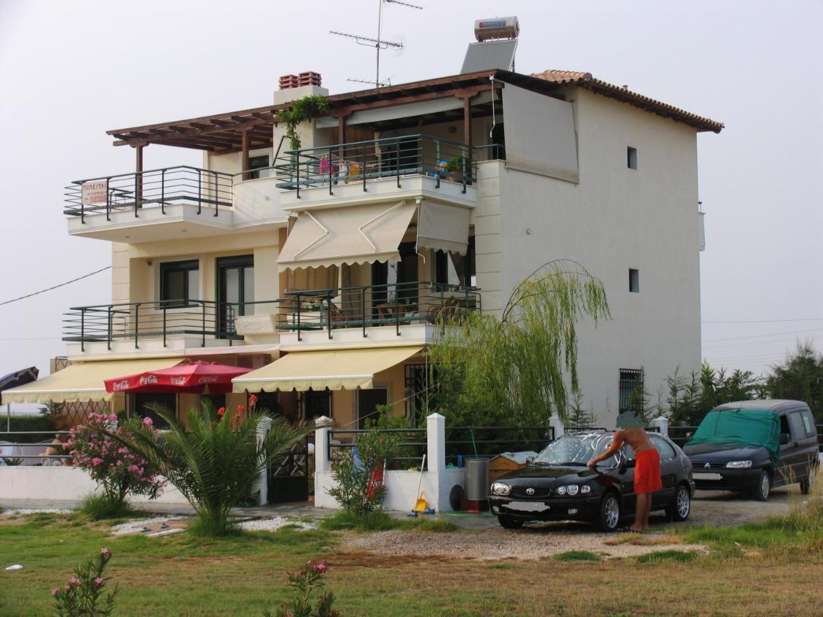 Ferienwohnung Oxana House Nea Moudania Exterior foto